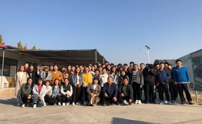 李经理报道4_编辑.jpg 李经理报道4_编辑.jpg